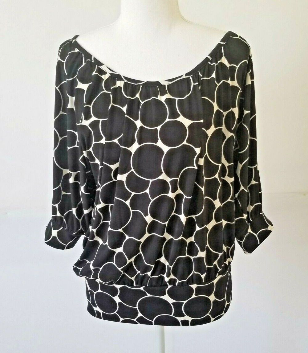 Apt 9 Top Black and White, Waist Band, Scoop Neck - Size S